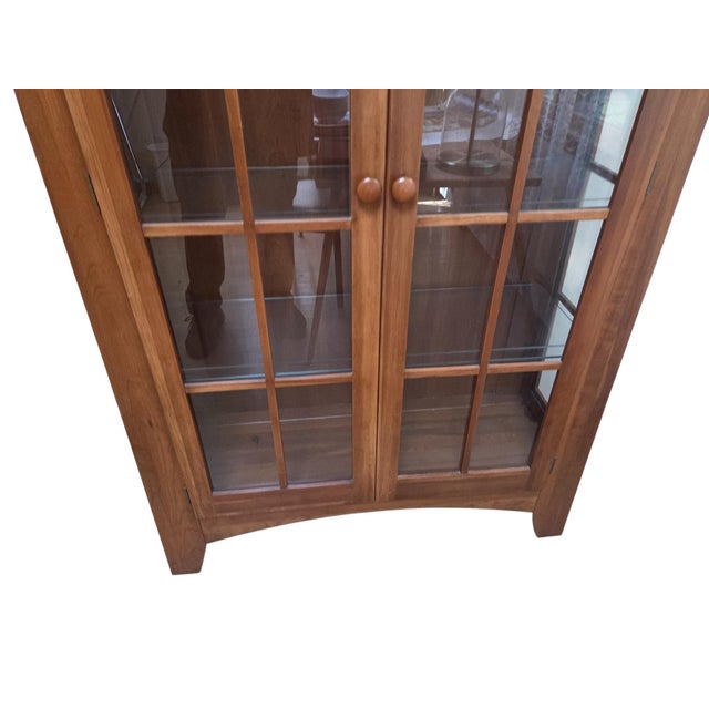 Ethan Allen American Impressions Arts & Crafts Cherry Lighted Curio Cabinet For Sale - Image 17 of 17