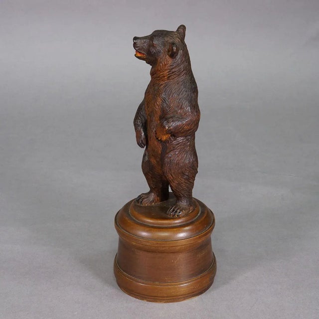 Figurative Wooden Carved Black Forest Bear, Brienz Around 1920s For Sale - Image 3 of 8