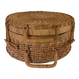 Mid 20th Century Round French Rattan Sewing Basket With Hinged Lid For Sale