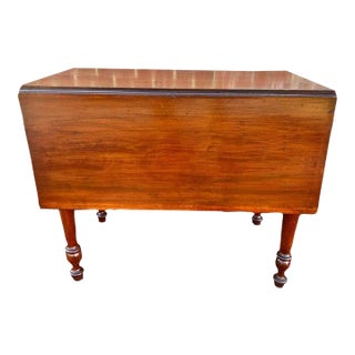 Early 20th Century Early American Style Cherry Drop-Leaf Pembroke Table. For Sale