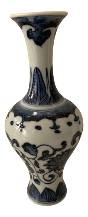 Blue & White Porcelain Floral Chinoiserie Vase