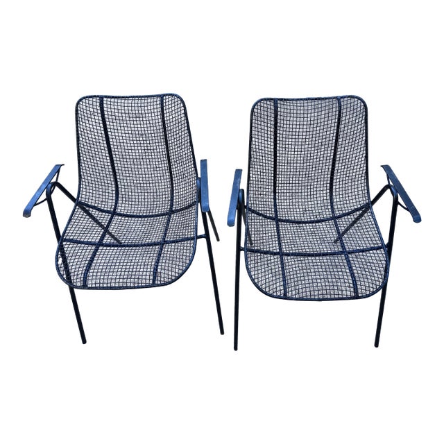 1950s Woodard Sculptura Arm Chairs, Attributed - A Pair For Sale