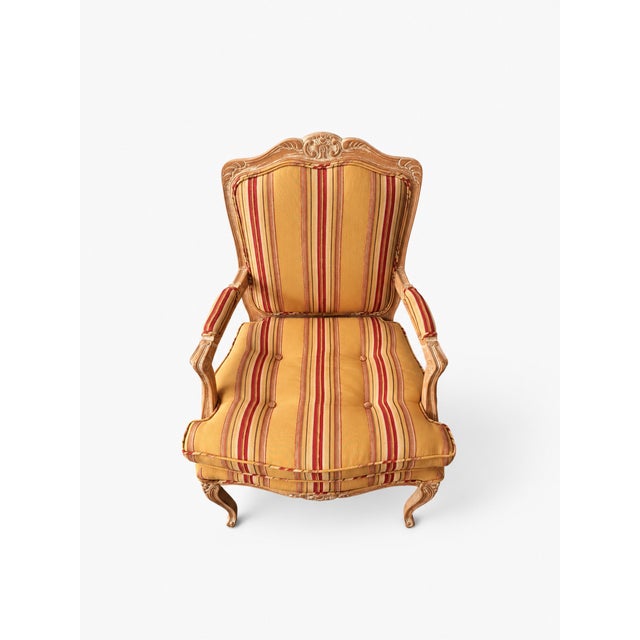 Vintage Louis XV Style Distresses Bergère Chairs For Sale - Image 10 of 15