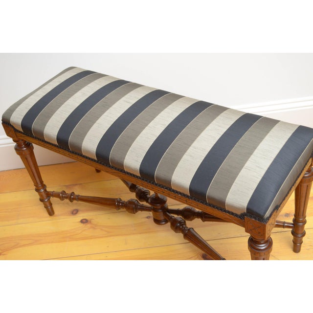 English Victorian Walnut Window Seat or Duet Stool, 1880 For Sale - Image 8 of 9