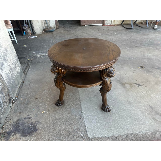 Renaissance Revival German Carved Oak Accent Table From Lichterfelde in Fin De Siècle Berlin For Sale In Saint Louis - Image 6 of 7