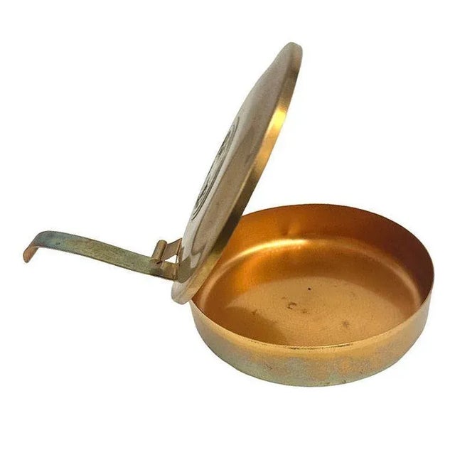 Art Deco Bronze Equestrian Stallion Creest Silent Butler Crumb Pan by Silver Crest is a beautifully crafted, functional,...