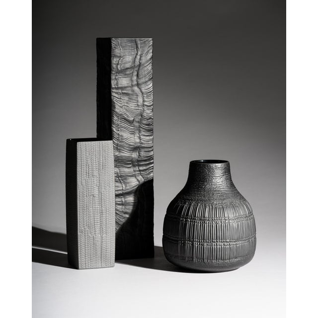 Postmodern Black Porcelain Vase Trio by Martin Freyer and Elsa Fischer-Treyden for Rosenthal, 1960s, Set of 3 For Sale - Image 3 of 18