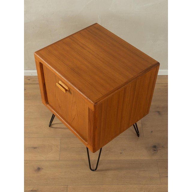 1960s Chest of Drawers from Dyrlund, 1960s For Sale - Image 5 of 7