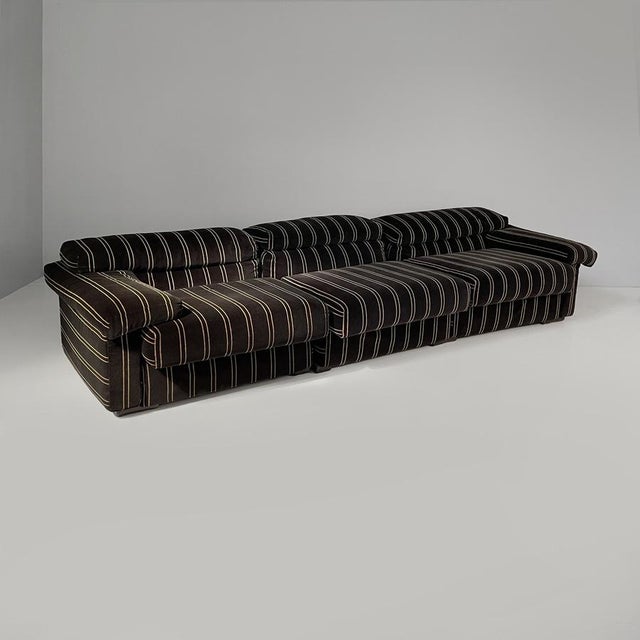 Italian modern alpaca sofa Erasmo by Afra and Tobia Scarpa for B&B, 1980s Erasmo modular sofa upholstered in black alpaca...