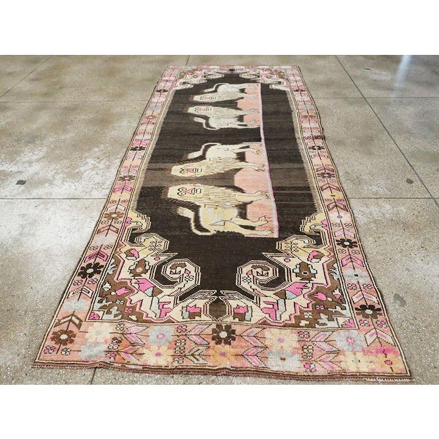 Galerie Shabab Collection Mid-20th Century Handmade Caucasian Pictorial Karabagh Gallery Rug For Sale In New York - Image 6 of 7