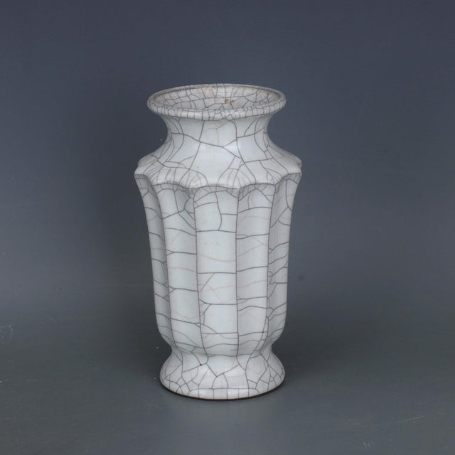 Chinese Ceramic Vase Guan Ware Crackle Glaze Celadon Vase For Sale - Image 4 of 9