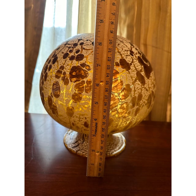 Maestri Vetrai hand made, mouth blown glass vase made in Italy. It's in excellent condition, no visible signs of damage....