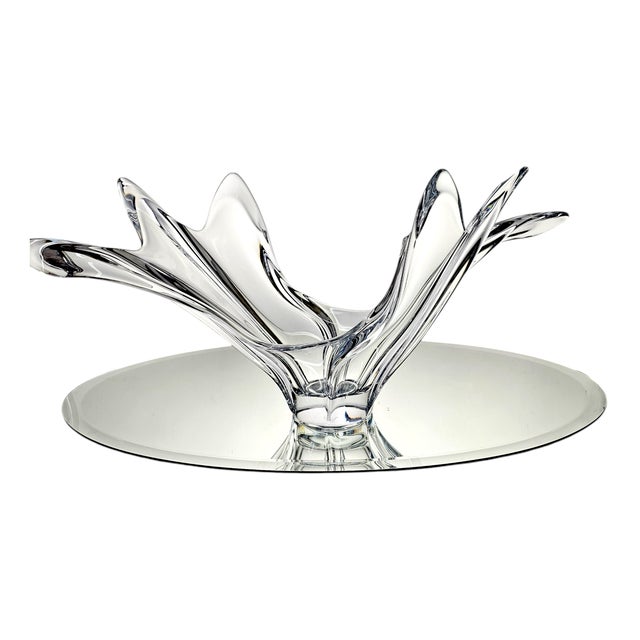 Transparent Monumental Signed Vannes-Le-Châtel French Freeform Crystal Centerpiece Bowl For Sale - Image 8 of 9