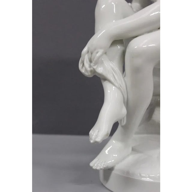 Porcelain Venus in the Bath from Villenauxe La Grande, 1950s For Sale - Image 3 of 12
