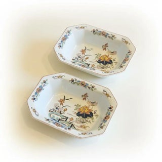 Vintage Wedgwood Lotus Georgetown Vegetable Serving Bowls - Pair For Sale