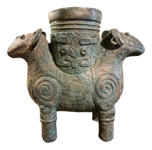 Archaistic Shang Style Verdigris Bronze 'Double-Ram' Vessel, Zun Circa 1900