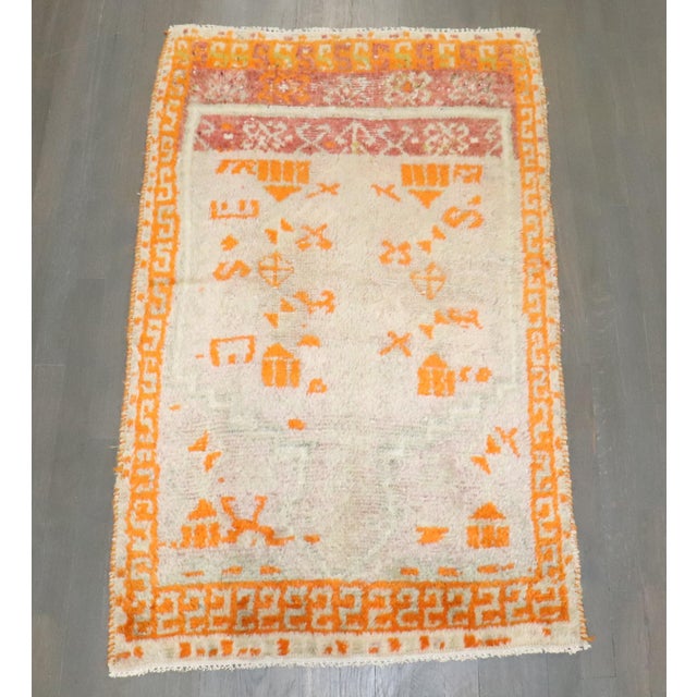 Antique Small Oushak Rug rug no.j4227 For Sale - Image 4 of 6