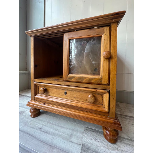 Broyhill Yorkshire Market Pine Nightstand Chairish