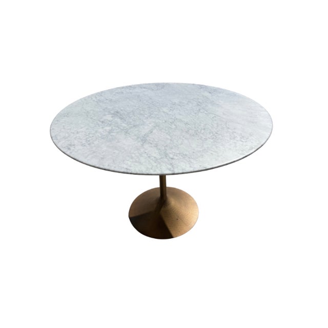 2020s Rh Aero Stone Round Dining Table | Italian Carrara Marble Top, Antique Brass Base | Open Box For Sale - Image 5 of 15