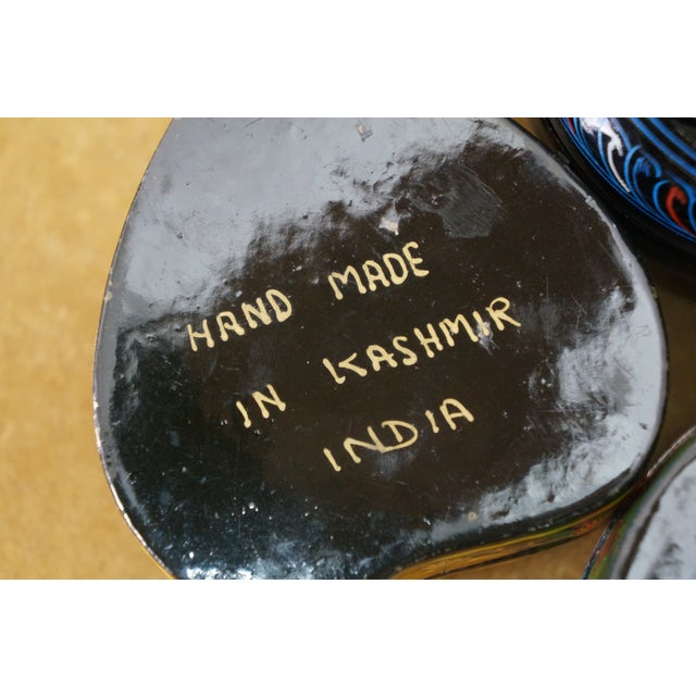 Mid 20th Century Set of 14, Lacquered Paper Mache Trinket Boxes For Sale - Image 10 of 18