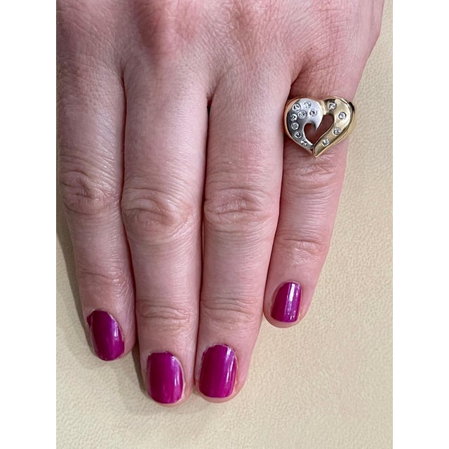 Heart Shape Two-Tone Gold Diamond Cocktail 14 Karat Gold Ring For Sale - Image 13 of 18