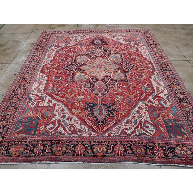 Galerie Shabab Collection Early 20th Century Persian Heriz Room Size Carpet For Sale - Image 4 of 10