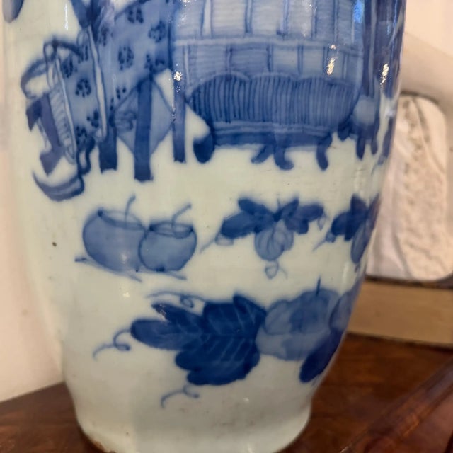1950s 1950s Traditional Qing Dynasty Style Chinese Porcelain Vase For Sale - Image 5 of 13
