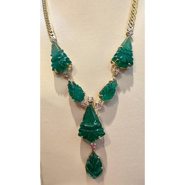 Emerald 115 Ct Natural Carved Drop Emerald & 4 Ct Diamond Necklace 18 Kt Gold Necklace For Sale - Image 8 of 8