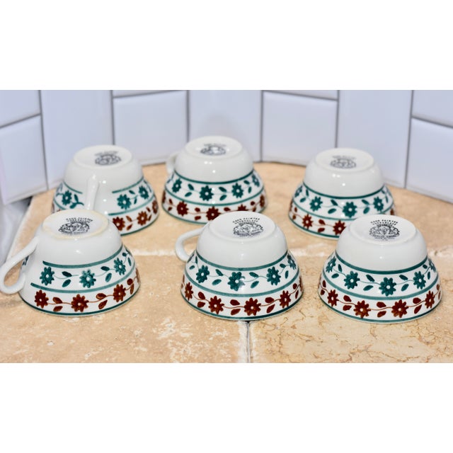 Richard Ginori MONDOVI Floral Pattern Coffee/Tea Cup 6 Piece Set The Richard Ginori MONDOVI cups feature a white porcelain...