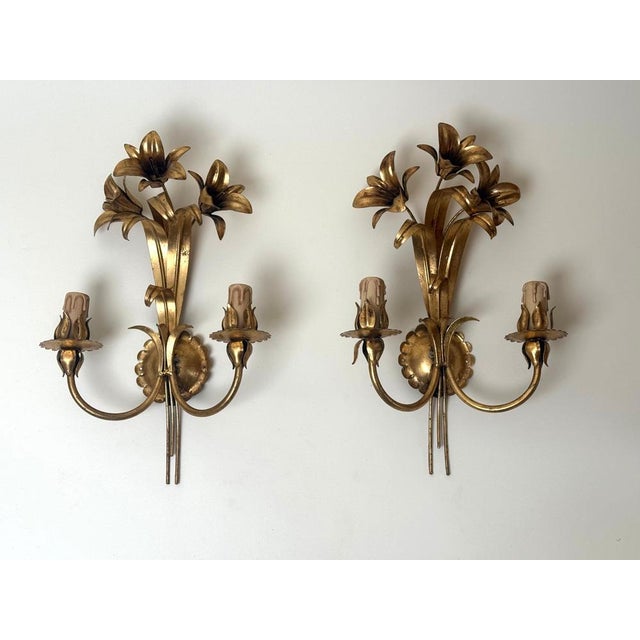 Italian Hollywood Regency Gilt Lily Sconces by Passeri, 1980s, Set of 2 For Sale - Image 4 of 14