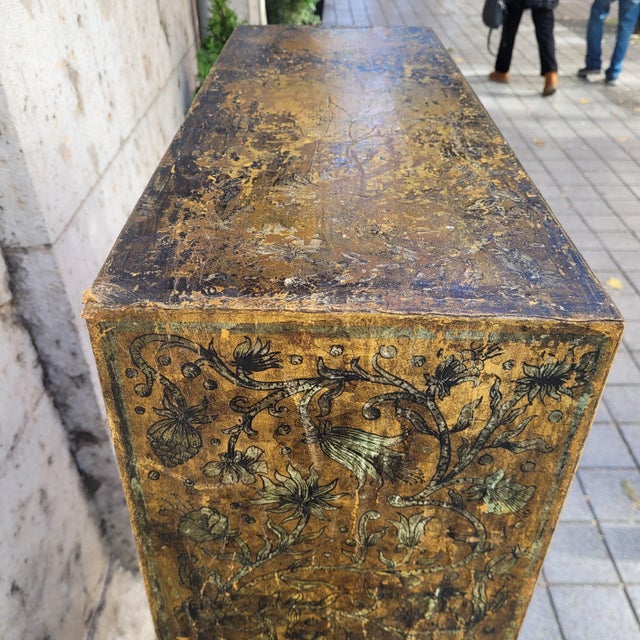 Art Nouveau Gilded and Silver-Plated Embossed Cabinet, Spain, 1920s For Sale - Image 13 of 18