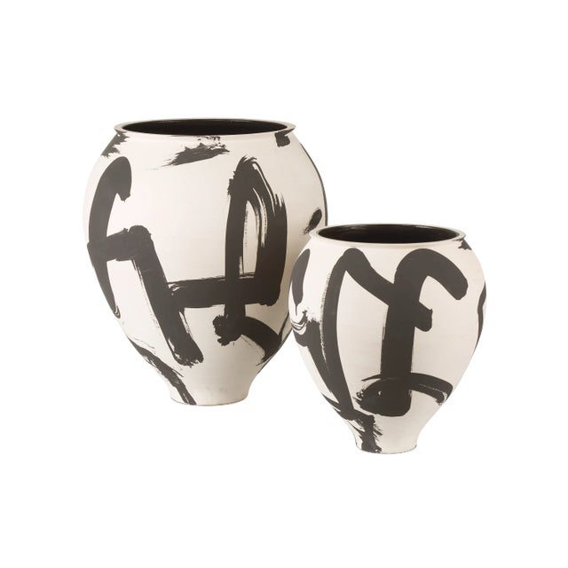 Currey & Company Currey & Company Kenzo Medium Vase For Sale - Image 4 of 6