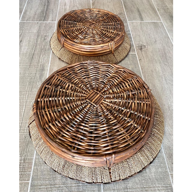 Circa 1980 Set of Two Nested Rattan Rope & Banana Leaf Tray Baskets For Sale - Image 11 of 12