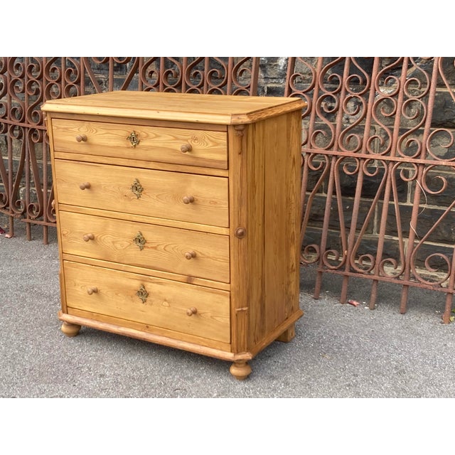 1910s Pine Chest of Four Drawers, France For Sale - Image 11 of 12