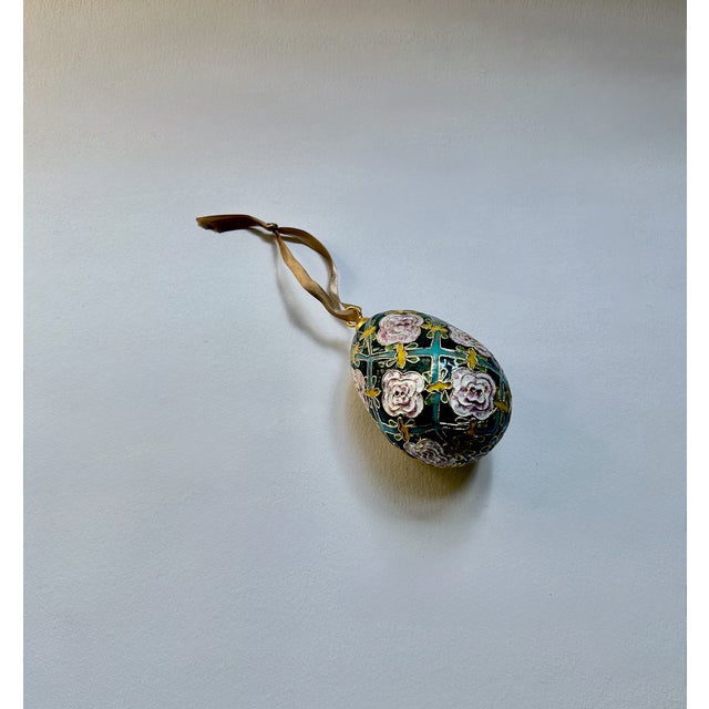 Victorian Faberge Style Cloisonne Enamel Egg Ornament, 1970's For Sale - Image 3 of 16