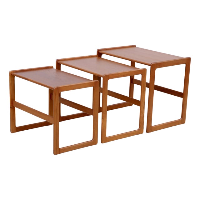 1960's Mid-Century Modern Danish Teak Nesting Tables For Sale