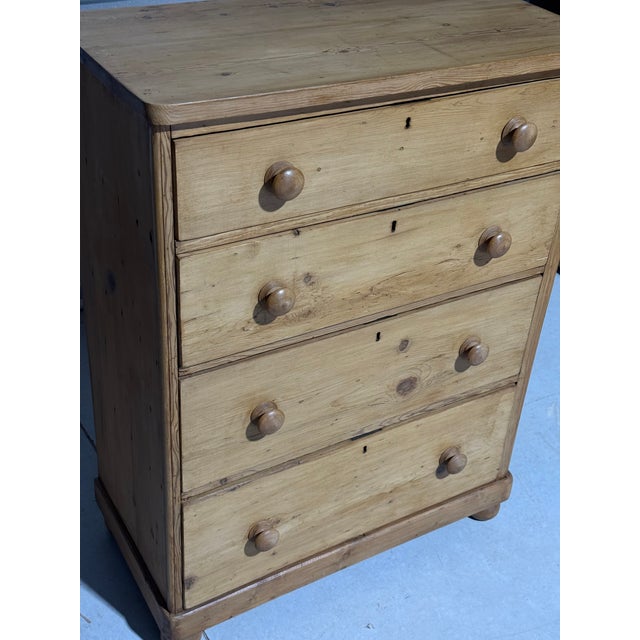 Antique Pine Four Drawers - Chest of Drawers From England For Sale - Image 6 of 18