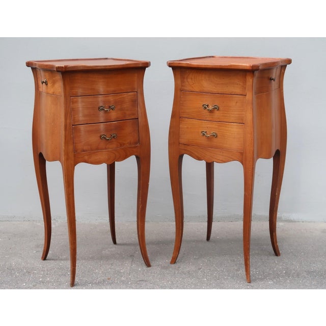 1950s Set of Two French Louis XV Style Nightstands. For Sale - Image 11 of 13