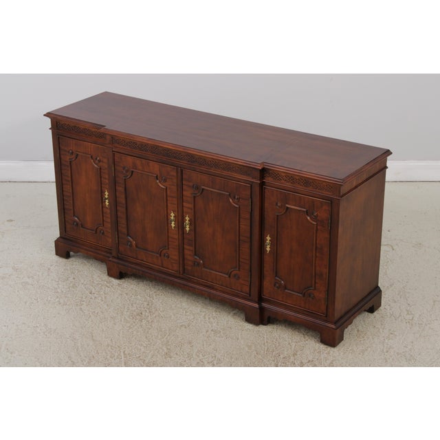 Traditional Century Mahogany 4 Door Buffet Sideboard For Sale - Image 3 of 18