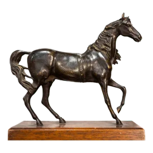 Italian Early 20th Century Bronze Horse Sculpture on Rectangular Wooden Base