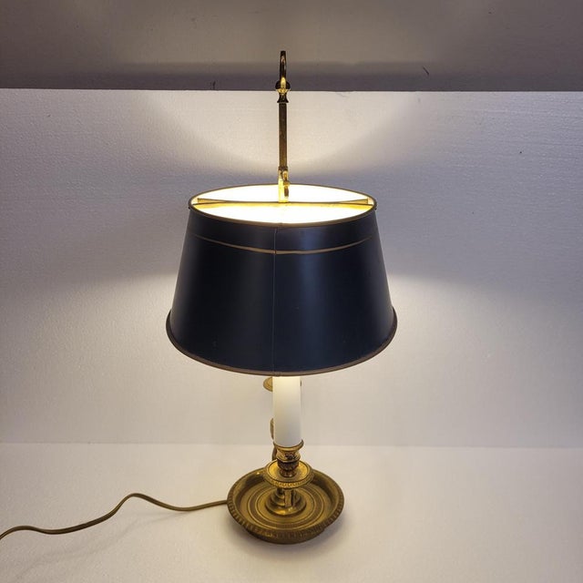 Directoire Bouillotte Table Lamp in Gilt Bronze, France, 19th Century For Sale - Image 9 of 18