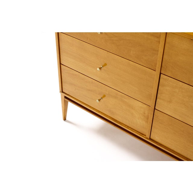 1950s Attributed to Paul McCobb Planner Group Maple Low Dresser — 6 Drawer + Sliding Doors For Sale In Los Angeles - Image 6 of 9