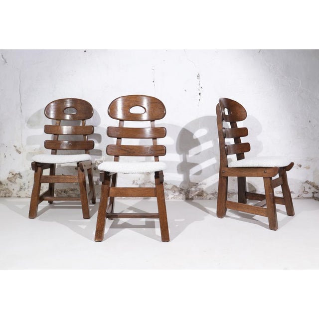 Spanish Brutalist Fishbone Chairs in Oak and Bouclé, 1960s, Set of 4 For Sale - Image 10 of 18