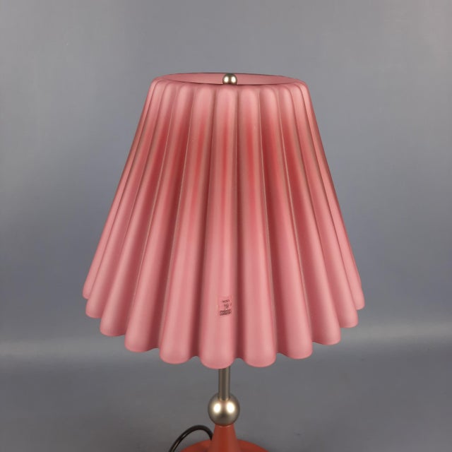 Modernist Pink Pleated Murano Glass Table Lamp, 1970s For Sale - Image 6 of 16