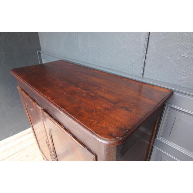 Brown 18th Century French Provincial Oak Cabinet For Sale - Image 8 of 18
