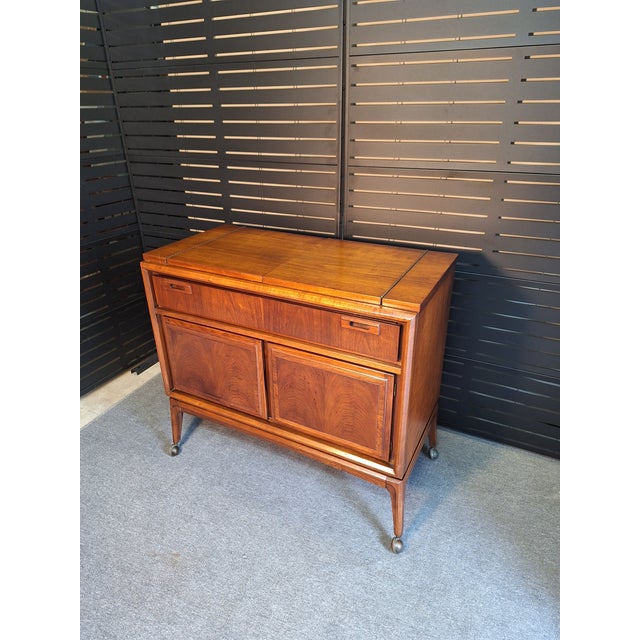 Mid 20th Century Mid 20th Century Walnut Flip Top Server For Sale - Image 5 of 11