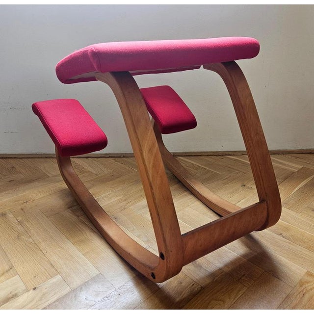 Mid-Century Balance Variable Knee Chair by Peter Opsvik for Stokke, Norway, 1980s For Sale - Image 6 of 11
