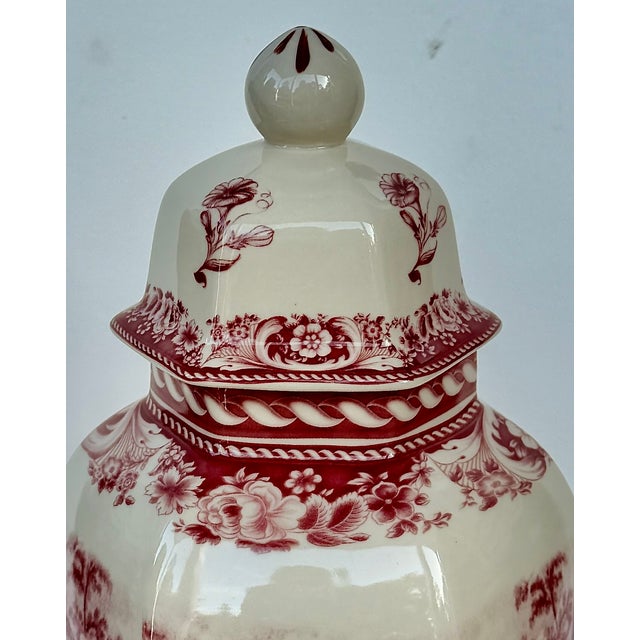 Ceramic English Red and White Chinoiserie Transferware Porcelain Lidded Jar For Sale - Image 7 of 12