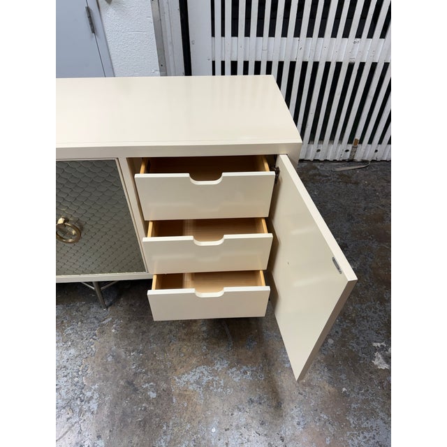 2010s Bernhardt Salon Media Console For Sale - Image 5 of 12