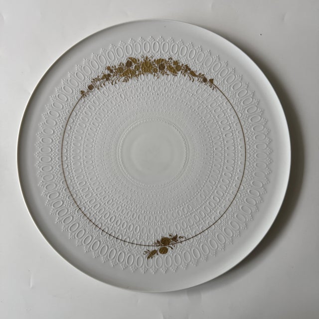 1980s Vintage Romanze in Dur Cake Plate by Björn Wiinblad for Rosenthal, 1966 For Sale - Image 5 of 5